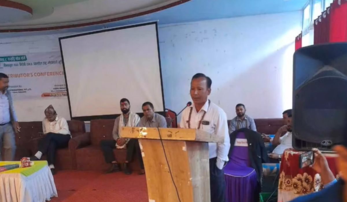 प्रत्यक्ष बिक्रीको विकास र सम्भाव्यता: फेरीवाला, थोक व्यापारीबाट विश्वव्यापी उद्योगमा